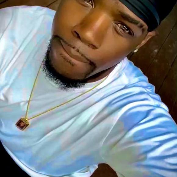 Meet your Posher, Tyler - Picture 1 of 1